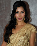 Sophie Choudry